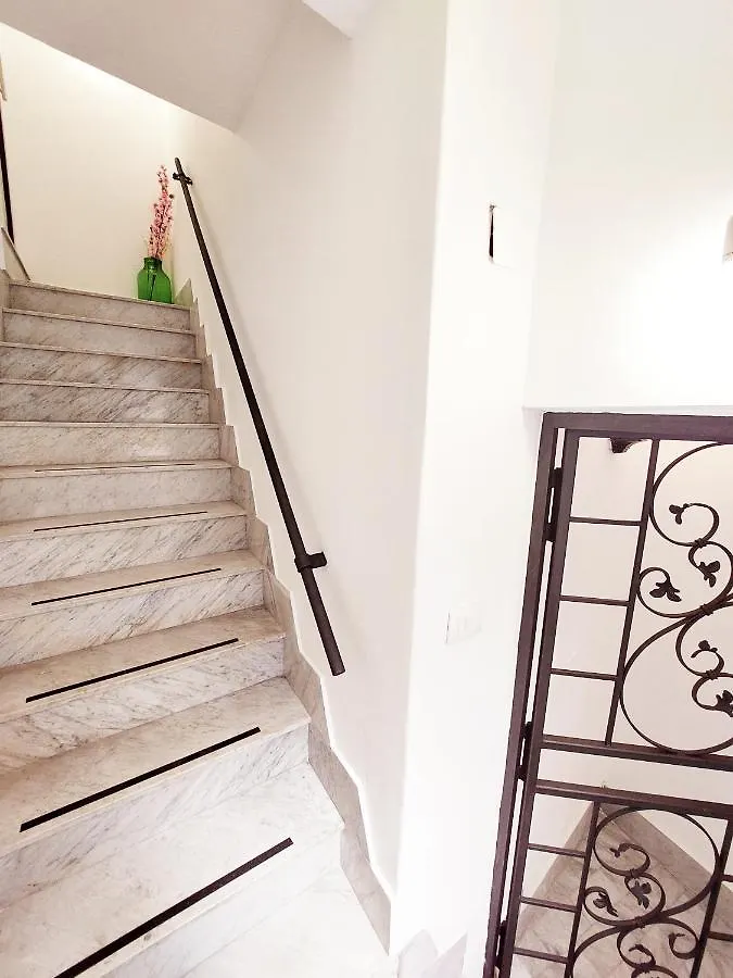 Guest House Palermo Massimo 23 شقة